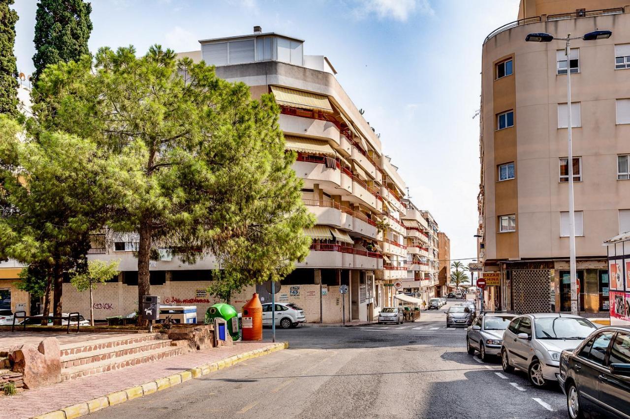 Apartment Studio Playa Del Cura Torrevieja Exterior foto